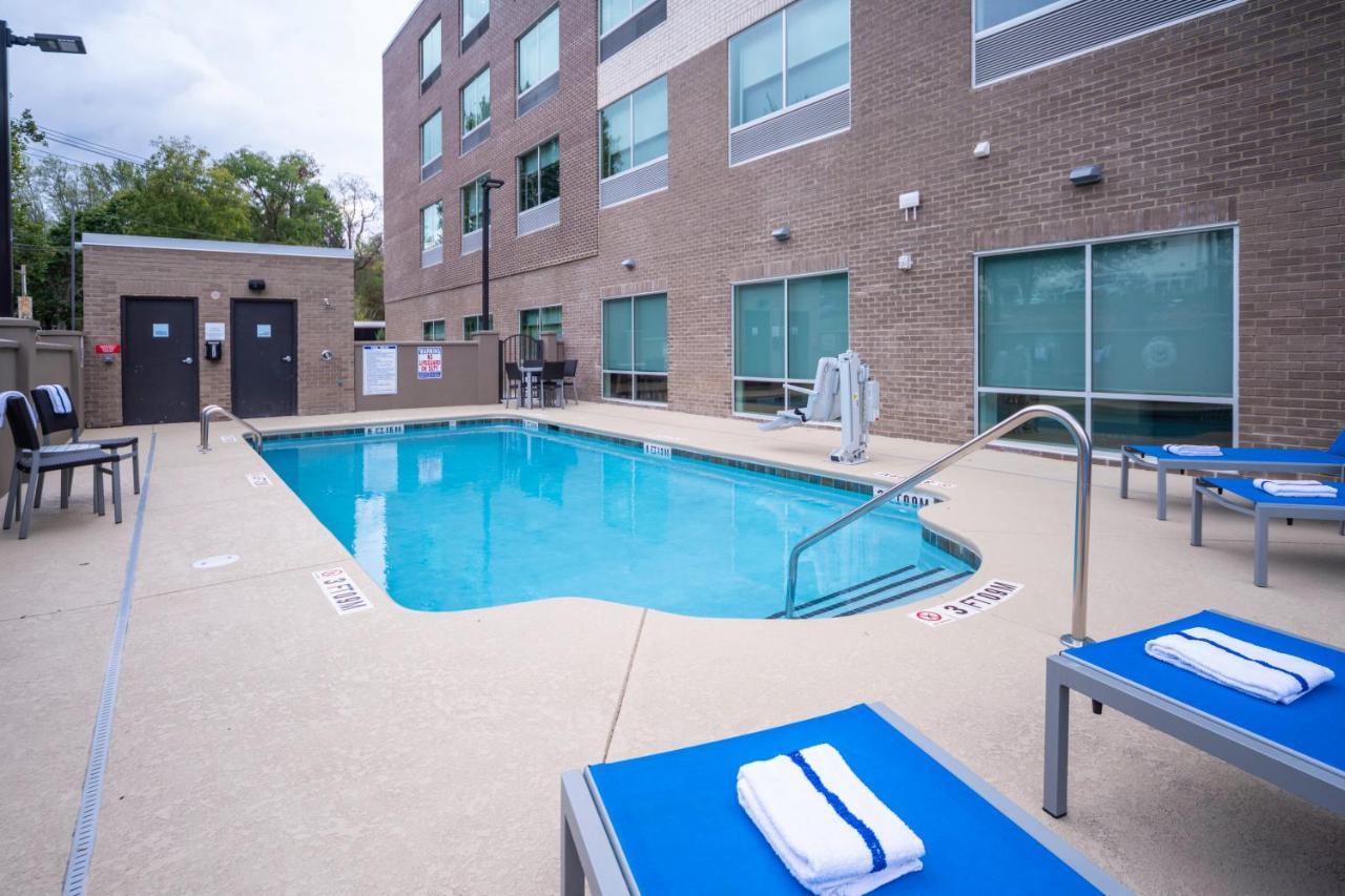 Holiday Inn Express - Brevard By Ihg Kültér fotó